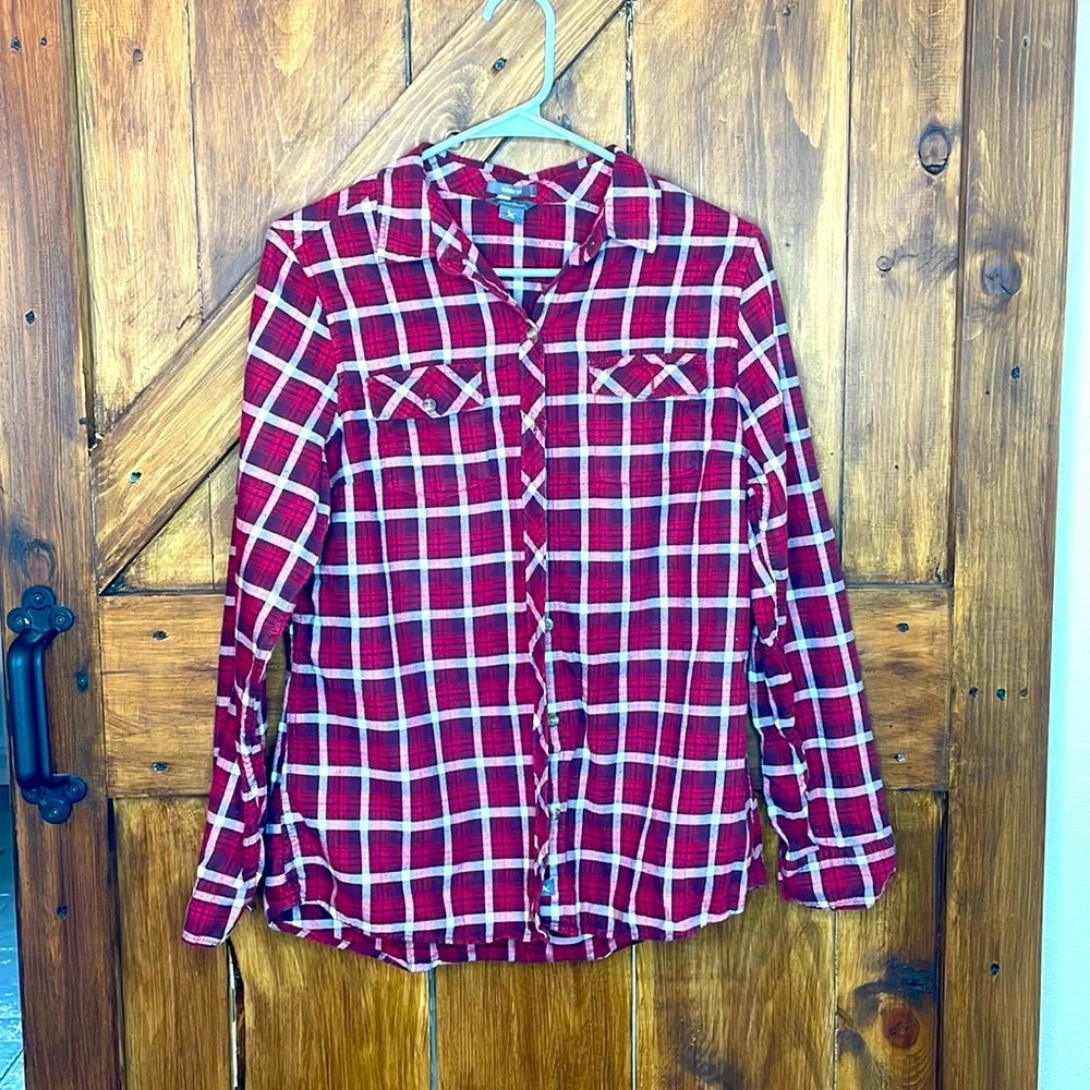 Woman’s Eddie Bauer Red Plaid Button Up Medium - Picture 1 of 4